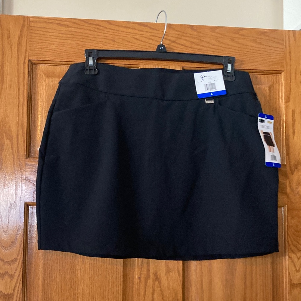 Black athletic mini skirt